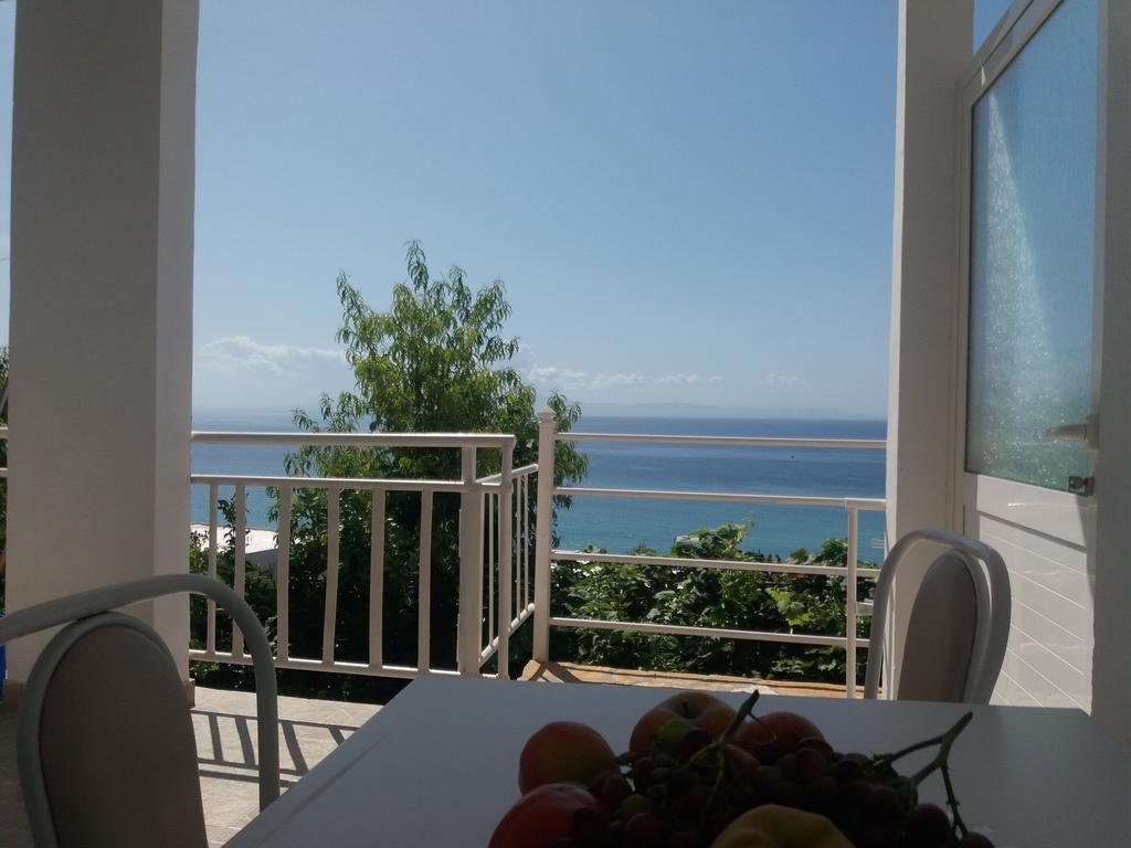 Qeparo Pano Rooms Εξωτερικό φωτογραφία