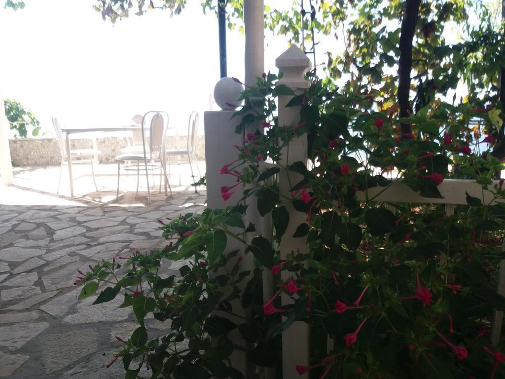 Qeparo Pano Rooms Εξωτερικό φωτογραφία