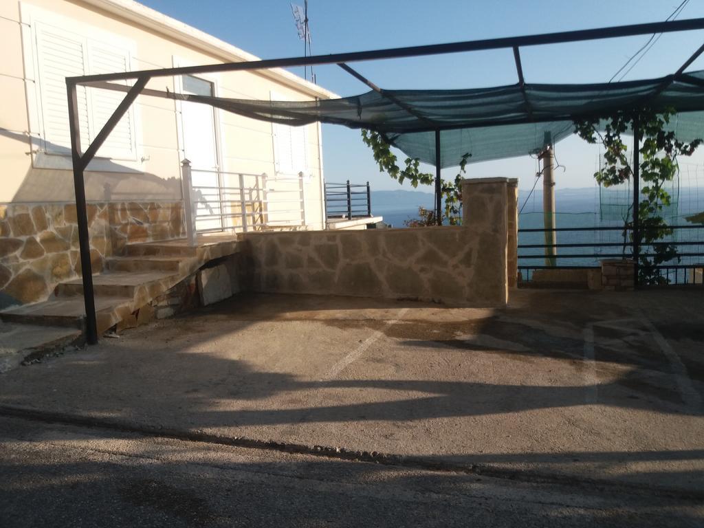 Qeparo Pano Rooms Εξωτερικό φωτογραφία